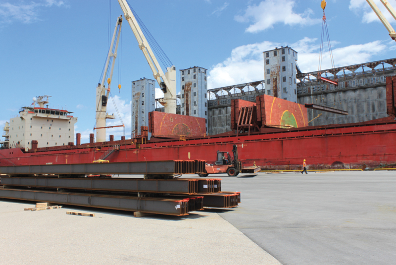 Seaway shipping stoppages in December would cost economy $250 million/per week